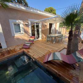 Le cabanon de Nino, Hotel in Martigues