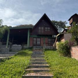 Casa Reyes - Dique la Ciénaga, hotell sihtkohas Dique Las Maderas