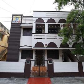 Sri Gokulam - Courtyard Home - 10min Walk to Temple, hotel in Tiruchirappalli