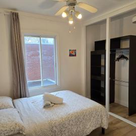 Comfort apartment close to Metro Monk station with self check in