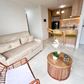 Diseño Moderno - Apartamento de 2 Hab Bien Ubicado
