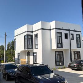 Townhouse Atlantis Resort, hotel in Chetkoysu
