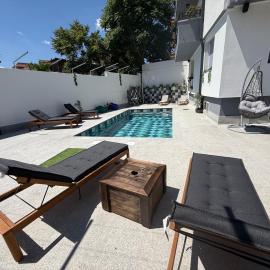Oleander Villa, hotel u gradu 'Chernomorets'