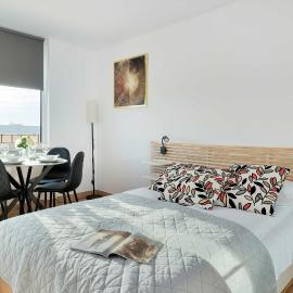 Beige and Grey Studio in Gdańsk with Balcony Close to the Beach by Noclegi Renters