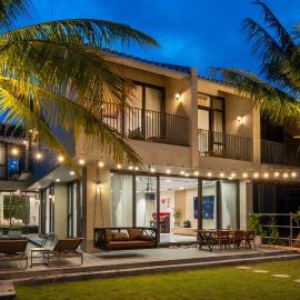 GiaLinh Villa - Tropical 5BR-River view-Private Salt Pool Villa, hotel in Cam Thanh