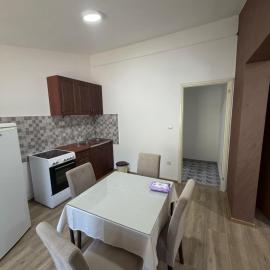 Apartman Sambi 3、Čanjのホテル