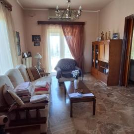 Olga's Sea & Port View House, hotelli kohteessa Kyllíni