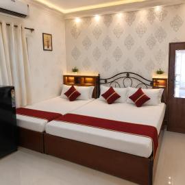 CSG Guest House, hotel in Calangute