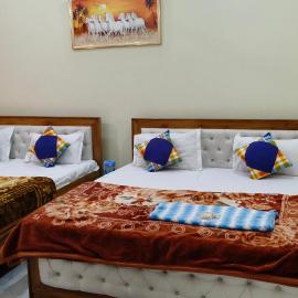 Sri Narayan Home Stay, hotel u gradu Ayodhya