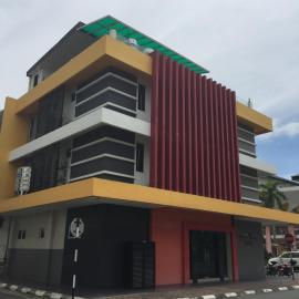 Premierz Hotel – hotel w mieście Labuan