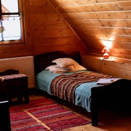Pokoje Paweł Nie Całkiem Święty, hotel i Smerek