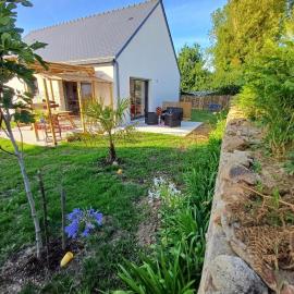Cap sur Bréhat, hotel u gradu Plubazlanek