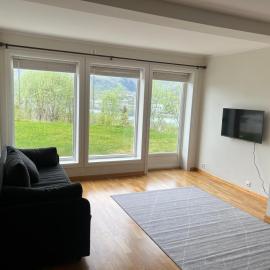 Ørnes Apartment Aurora Fjord, hotel sa Mesøy