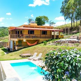Sitio Rancho dos Sapos - Ao pé das montanhas de Minas Gerais a uma hora de BH Asfalto, hotel a Belo Vale