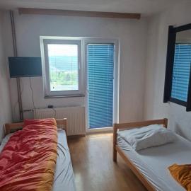 Vrata Igmana: Hadžići şehrinde bir otel