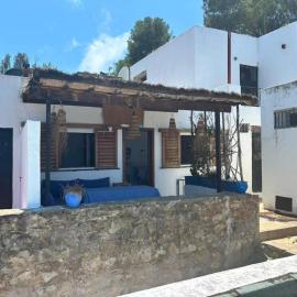 Maison de plage Marsa M'diq 2 chambres et Salon, hotel in M'diq