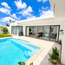 Beautiful contemporary villa with private pool
