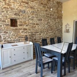 Loft de caractère à Arbois, hotell sihtkohas Arbois