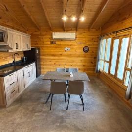 تمبر هاوس Timber house