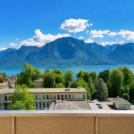Bright Lake-View Apartment, hotel v destinácii Montreux