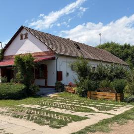 Dobó Tanya, Hotel in Röszke