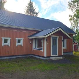 Leppäaho - a cozy house in the countryside of Mikkeli, hotel di Nykälä