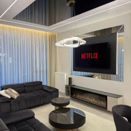 Sky Luxury Apartment & Private Mini Spa-Kielce, hotel em Kielce