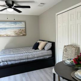 Studio one bed