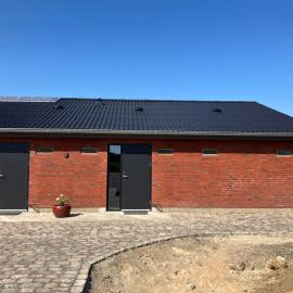 Newly built family-friendly apartment, Hotel in Hovborg
