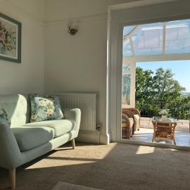 Spacious family Bungalow with beautiful views, hotel in Draycott