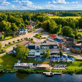 Hotel de Zon - Brasserie Bresson by Flow, hotel din Ommen
