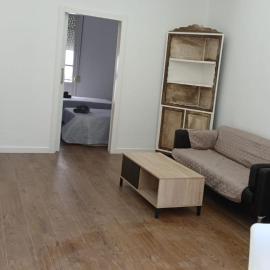 Sunny terrace flat, hotel di Ceuta