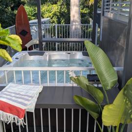 Pet friendly Oasis w private pool n spa, hotel in Port Macquarie