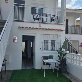 Siesta 8 Apartamento en Bungalow-1ª Línea Oropesa, hotel in Oropesa del Mar