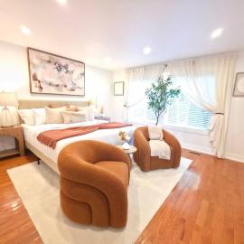 Private Nature Retreat King Suite Sleeps 8