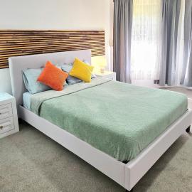 Comfy rooms Near the perth airport, hotel in Perth