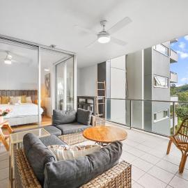 2 Pools - Sauna - Park - CBD Views - Baby Ready