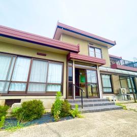 サンドーム福井 徒歩7分 一戸建ての一棟貸し切り, hotel sa Sabae