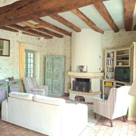 La Maison du Pigeonnier, hotel ad Angles-sur-lʼAnglin