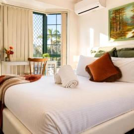 2BR Retro Luxe Family Hideaway, hotel in Gold Coast