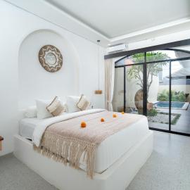 Ayura Villa Legian - Luxury Three Bedroom Private Pool