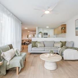 Salt & Sand Luxe Apartment、フレーザー島のホテル