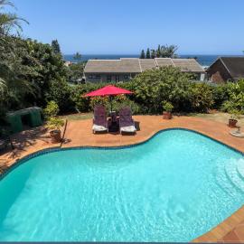 Blue Nautica Coastal Retreat, hotel in Ballito