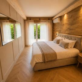 Book-A-Room Salzburg Garden or Balcony Stay - 2 bedroom - air conditioning & free parking
