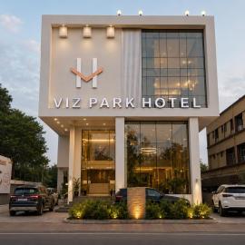 Viesnīca Viz Park Hotel - Business Hotel & Banquet, GIDC Anand pilsētā Ananda