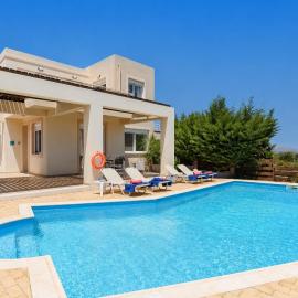 Villa Nicole Gennadi