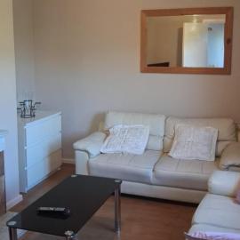 North Dublin 2-Bed House Sleeps 4 – hotel w Dublinie