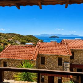 Stone Hill - Villas, Hotel in Vrachonisída Xifiós