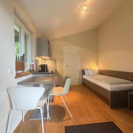 Ferienwohnung "Zebrano" zum alten Bahnhof Auhausen – hotel w mieście Auhausen