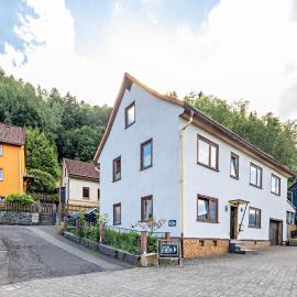 Ferienhaus am Waldrand, hotel in Seligenthal
